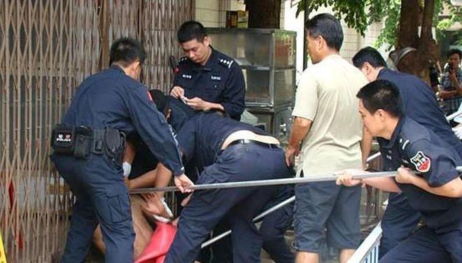 以人得犹犬病——狂犬病的传染途径与预防措施（警惕传染风险，共建无狂犬世界）